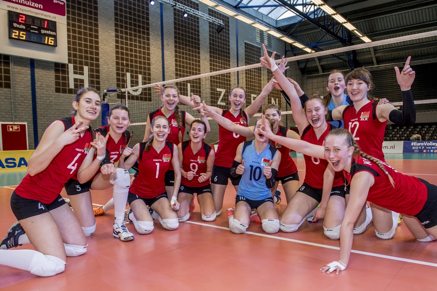 02-04-2017 NED: CEV U18 Europees Kampioenschap vrouwen dag 2, Arnhem