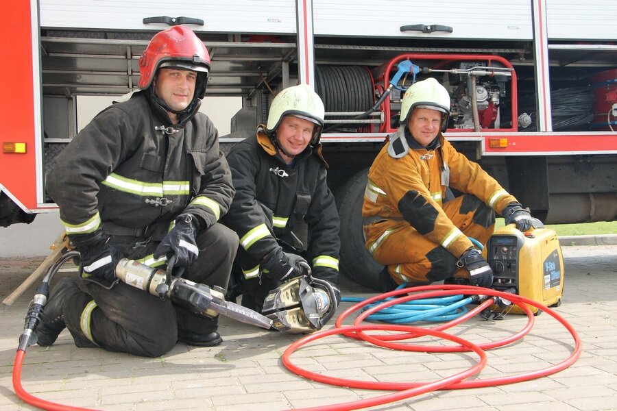 Пожарные-3