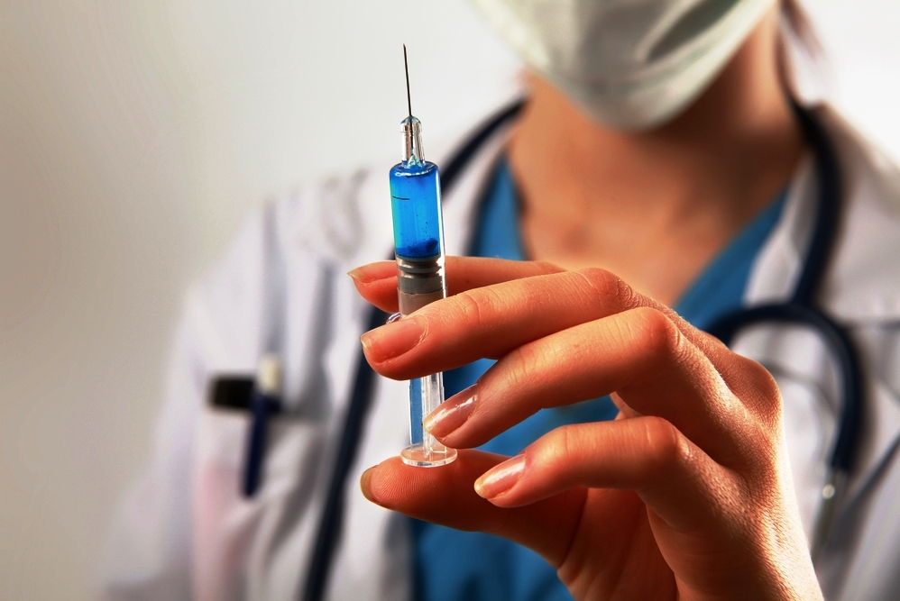 В Кировском районе стартовала кампания вакцинации населения против гриппа