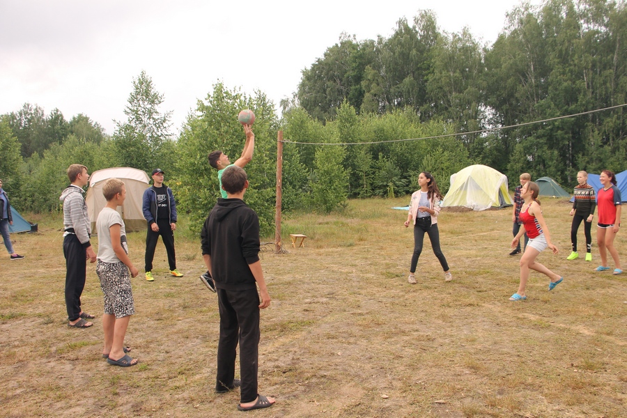 Все яркие впечатления — в палаточном лагере на Кировщине