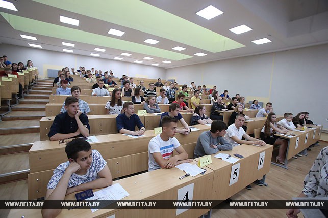 В Беларуси стартовало централизованное тестирование