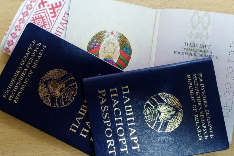 Гражданам Кировщины напоминают о необходимости замены недействительных паспортов