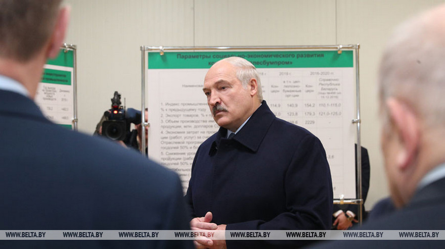 “Срочно всем скажите – едет Президент!” – Александр Лукашенко неожиданно изменил план поездки в Шклов