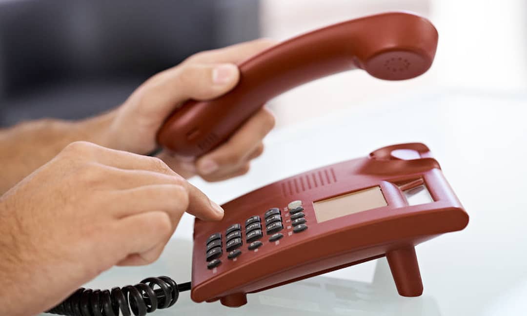 С 23 марта ОО «БРСМ» организовал работу «горячих телефонных линий» для информационной помощи одиноким пожилым людям в возрасте от 65 лет