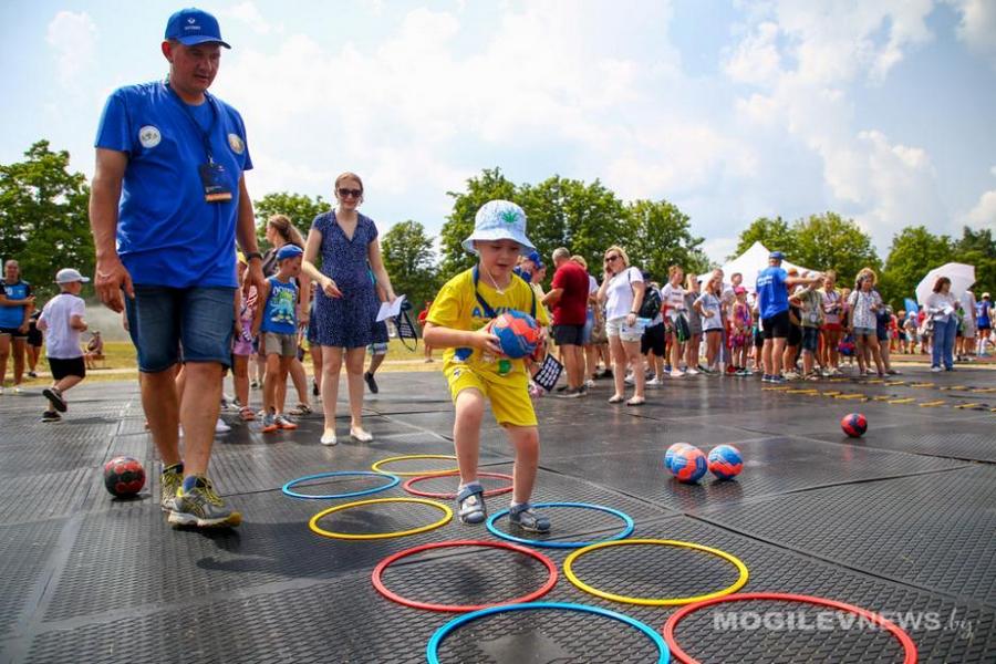 Фестиваль “Вытокi” объединяет людей в спорте и творчестве – мнения