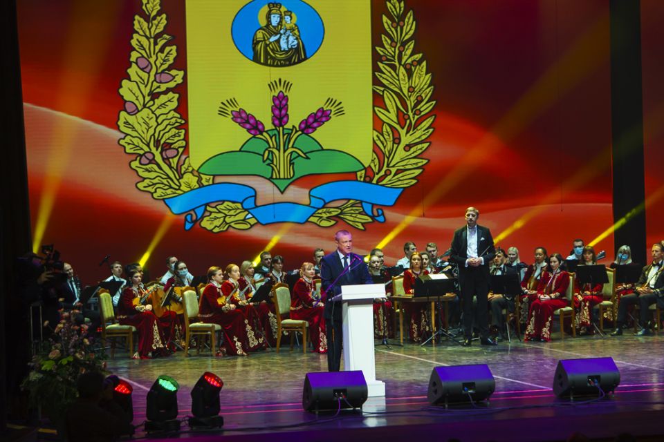 День народного единства подчеркивает преемственность поколений, незыблемость и самодостаточность белоруской нации и государственности – Леонид Заяц