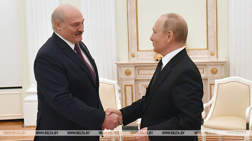От поставок энергоносителей до соцгарантий. Александр Лукашенко раскрыл суть согласованных 28 союзных программ с Россией
