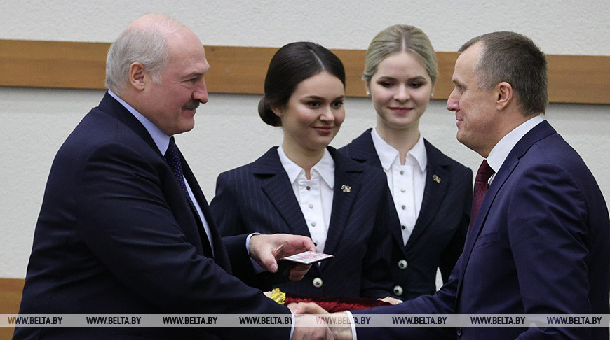 Александр Лукашенко про нового губернатора Могилевской области Анатолия Исаченко: будет не хуже прежнего
