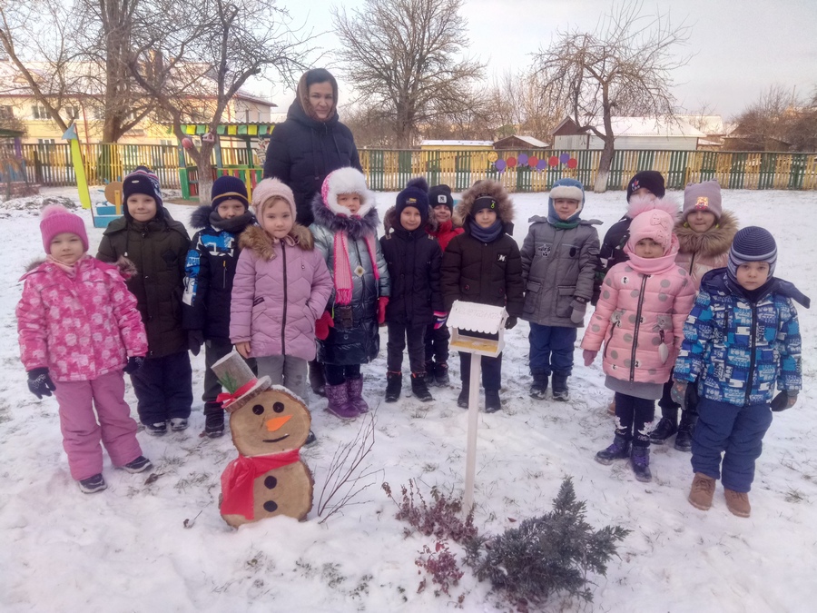 В яслях-саду №2 Кировска зимние прогулки на свежем воздухе практикуются как способ оздоровления