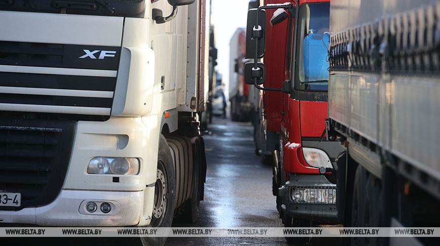 Правительство определило перечень запрещенных для вывоза из Беларуси промтоваров