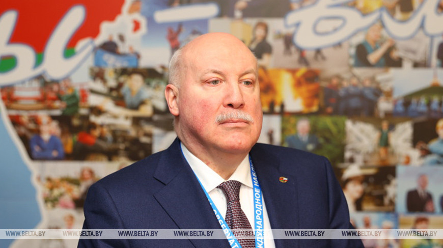Мезенцев назвал противоправным и беспрецедентным внешнее давление на Россию и Беларусь