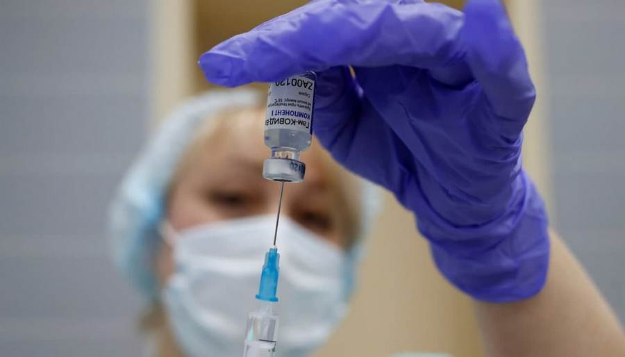На Кировщине продолжается проведение вакцинации населения против коронавирусной инфекции