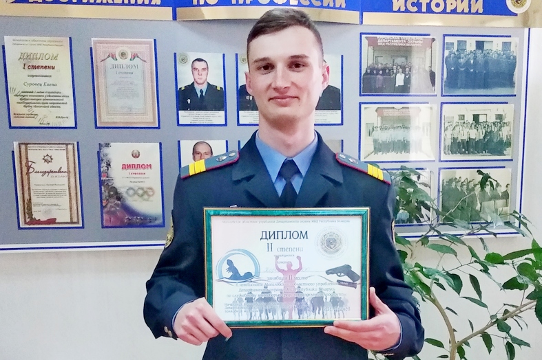 Представитель Кировского отделения Департамента охраны занял 2 место на областном чемпионате по служебному многоборью