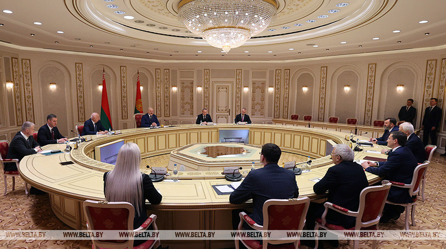 Александр Лукашенко: Запад подтолкнул Беларусь и Россию к более интенсивному развитию