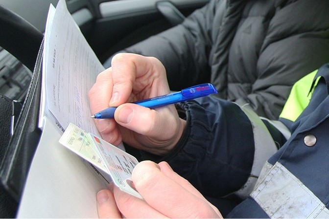 Уголовная ответственность за просроченное водительское удостоверение. ГАИ о своевременной замене прав