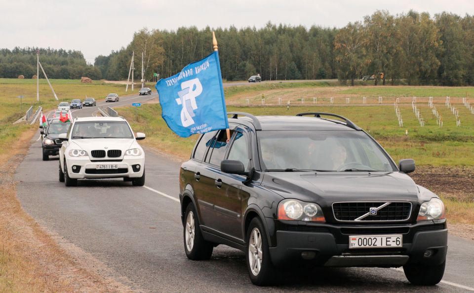 В Кировском районе состоялся патриотический автопробег «Мы – вместе!»
