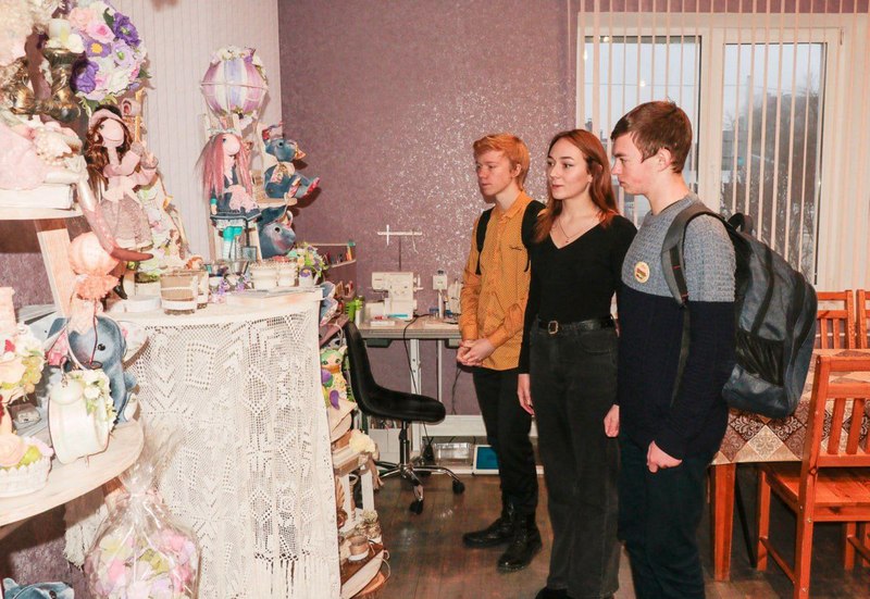 Ярмарку целевой подготовки для учащихся школ Кировщины провели специалисты Кировского РЦСОН