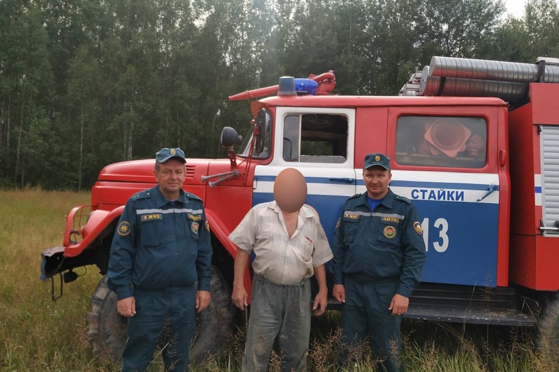 Кировские спасатели помогли пенсионеру выбраться из лесного лабиринта