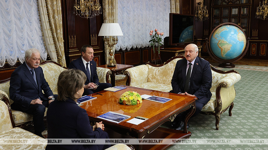 Лукашенко встретился с генеральным директором АО “Российский экспортный центр” Вероникой Никишиной