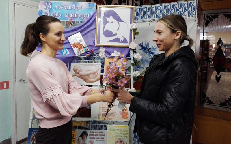 В рамках Недели родительской любви в библиотеках Кировского района проходит ряд массовых мероприятий.
