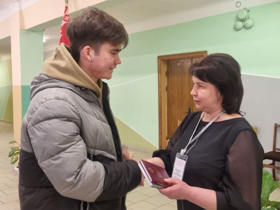 Даниил Мурашко, учащийся СШ N2 имени К.П.Орловского, проголосовал впервые