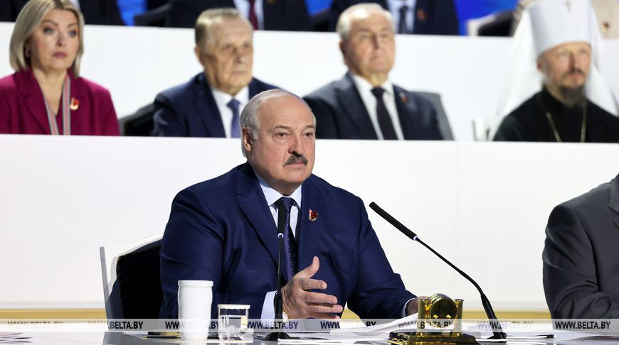 “Без лишней лирики и эмоций – факты на стол”. Александр Лукашенко ответил на все вопросы о происходящем вокруг Беларуси