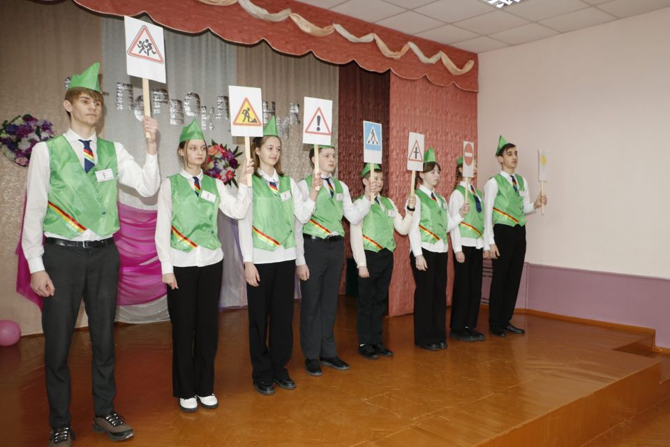 На базе Кировского ЦДОДИМ прошёл традиционный районный слёт-конкурс «Юный инспектор движения»