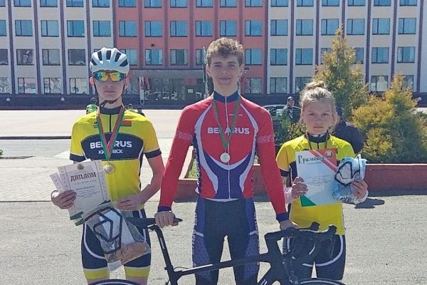Воспитанники отделения велоспорта Кировской ДЮСШ пополнили медальную копилку