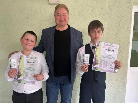 Юные кировские музыканты духовых и ударных инструментов награждены Дипломами лауреата II степени