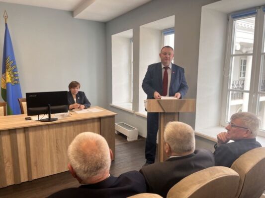 В Жиличском дворцово-парковом ансамбле проходит II (апрельский) Пленум Могилевского областного комитета КПБ