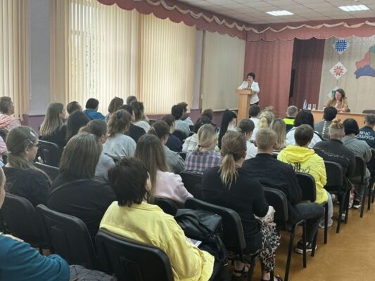 Летние каникулы без происшествий: районное родительское собрание на Кировщине