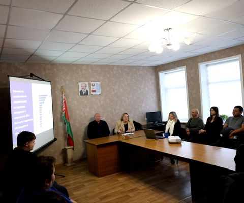 Единый день информирования прошел в КСУП «Нива-Барсуки»